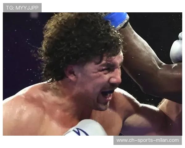 世界拳王遭爆冷 KO，全场震惊