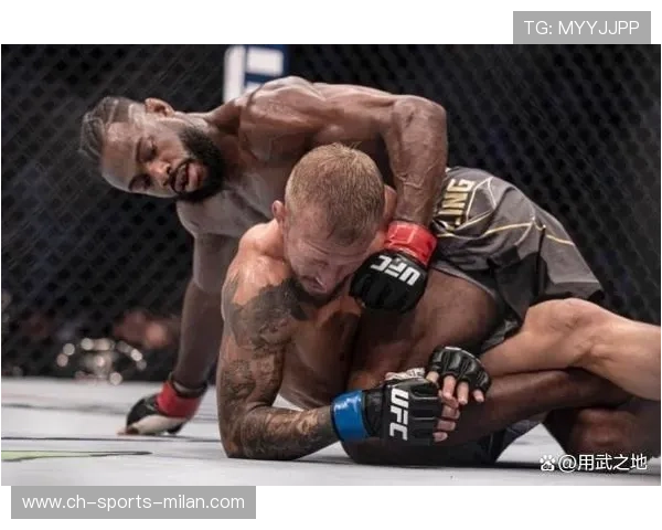 UFC拳手赛后对镜头挑衅：战场之外的霸气宣言