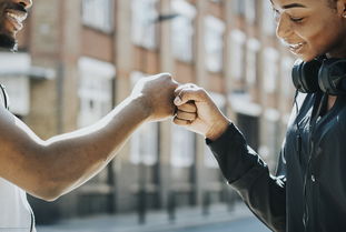 米兰体育APP-世俱杯激烈碰撞：非洲球队掀翻欧洲豪门纪实，世俱杯非欧洲球队夺冠