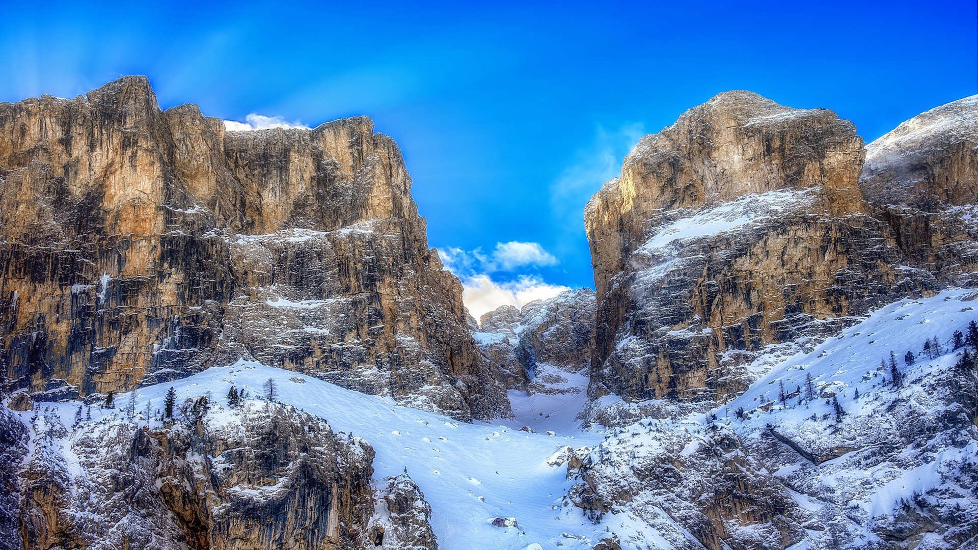 “水上救生：成都三叉湖赛场见证极限救援技术的精彩呈现”